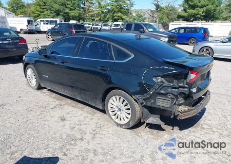 2016 Ford Fusion Se Hybrid из США, поврежденный, VIN 3FA6P0LU8GR154492